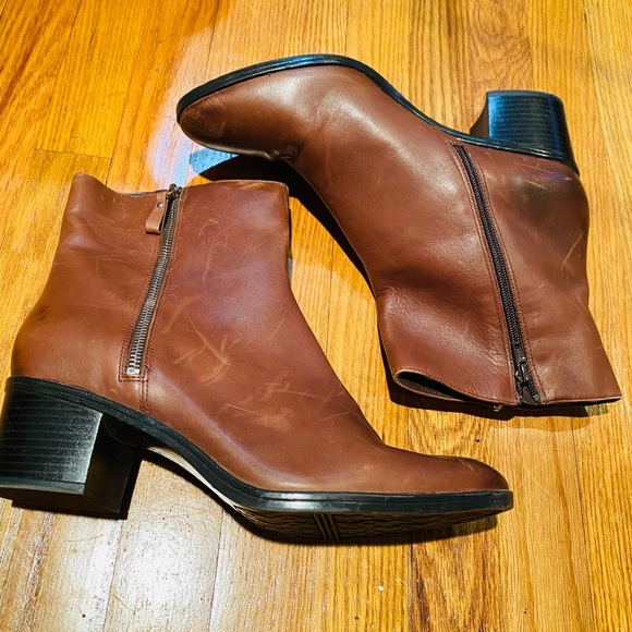 Booties - Picture 8 of 9